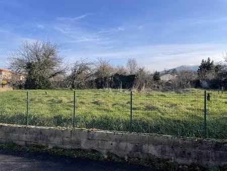 terrain constructible à vendre