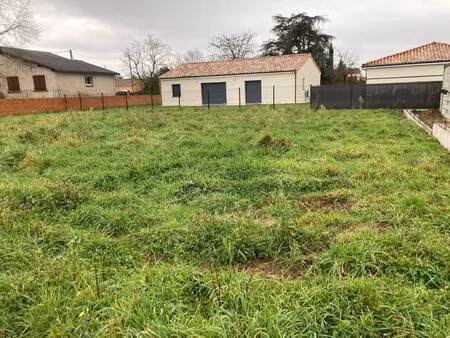 terrain constructible viabilisé à vendre