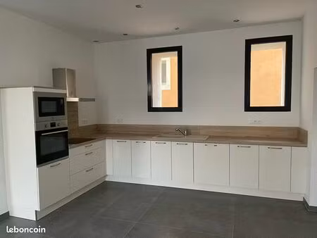 à louer t3 - centre ville alès