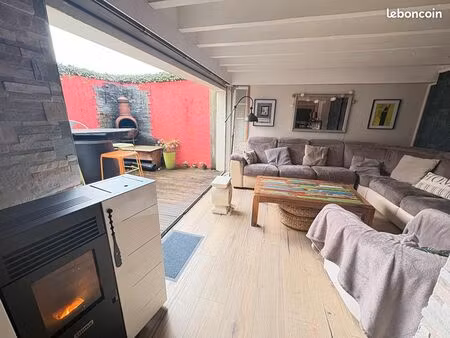 maison 5 pièces 108 m²