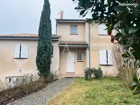 villa 5 pièces 137 m²