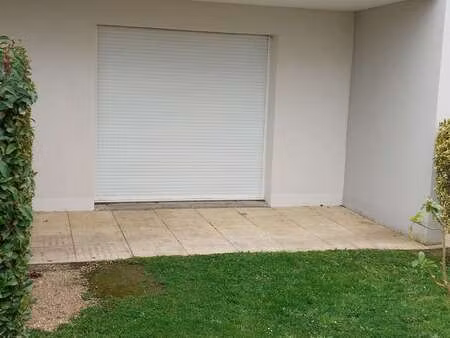 location appartement t1 à plescop (56890) : à louer t1 / 25m² plescop