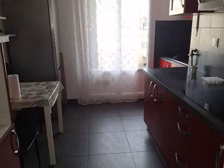 particulier loue t4 eaux claires