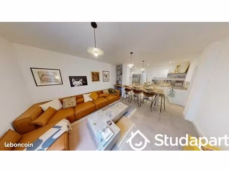 chambre 1 pièce 15 m²