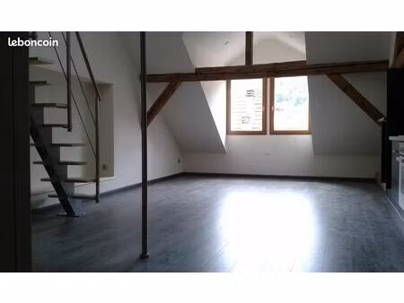 bel f3 neuf plein centre faverges 70m2 jardin