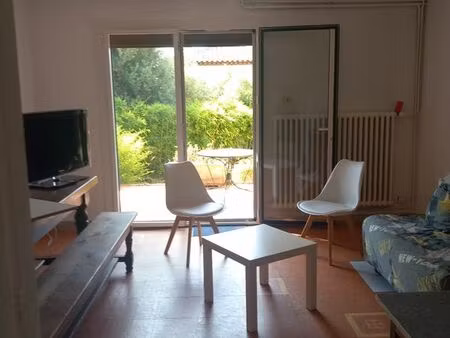 loue t2 entre 1 mois et 5 mois