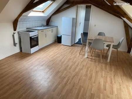 t2 meublé dans longère