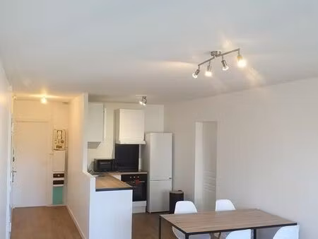 chambre 1 pièce 24 m²