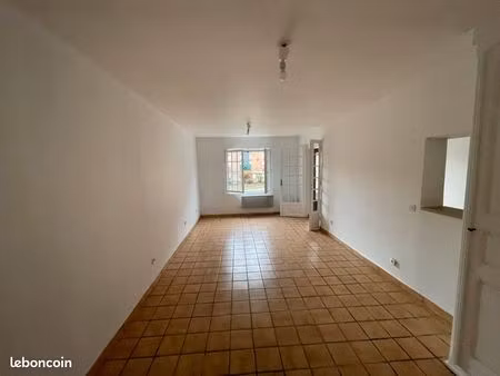 maison 3 pièces 80 m²
