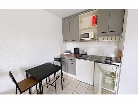 location appartement  m² t-1 à joué-lès-tours  391 €