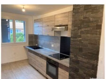 appartement t 3 résidence calme