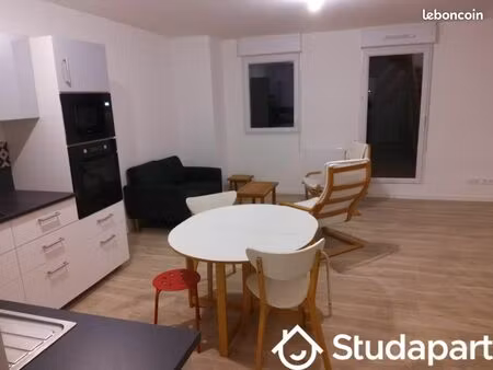 chambre 1 pièce 10 m²