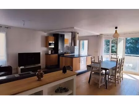 appartement marignane 65 m² t-3 à vendre  280 630 €