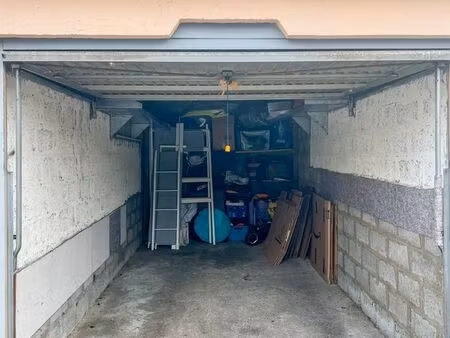 garage vaulx-village