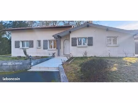 location meublée – villa de plain-pied à saubion – 5 pièces  192 m²