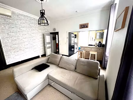 a vendre foix superbe appt t2 meublé vue chateau