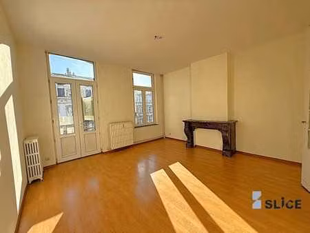 appartement 2 chambres à rénover