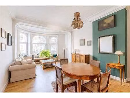 petillon : duplex 2 ch avec terrasses à rénover