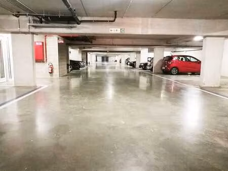 parking tirlemont pollepelstraat
