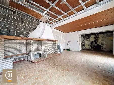 maison à rénover – fort potentiel – toiture neuve