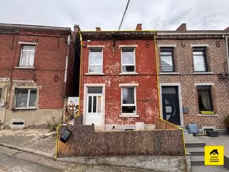 maison 2 chambres avec cour