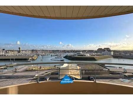 uniek appartement met adembenemende zichten  met garagebo...