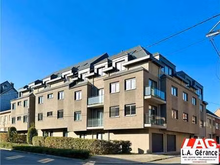 braine-l'alleud - app. 1 ch. avec balcon & parking à louer