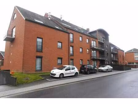 option-appartement rez en tres bon etat 2 chambres terrasse