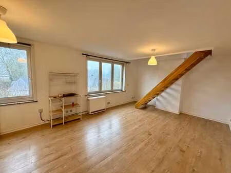 lumineux duplex 2ch. à limal