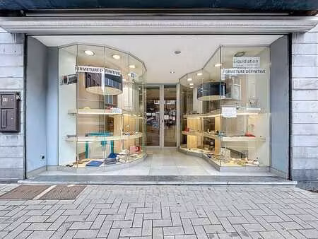 ? wavre centre – maison de commerce ± 235 m²