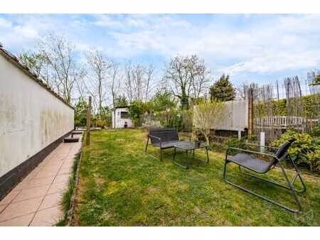 forest - belle maison unifamiliale avec jardin