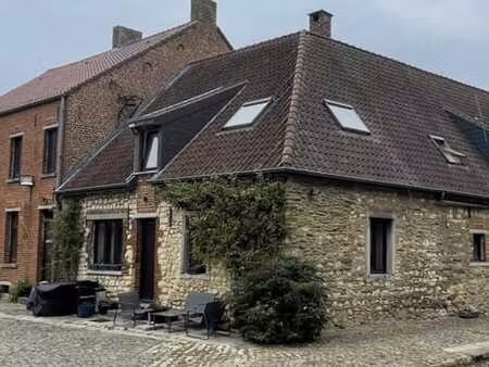 a vendre - charmante maison dans un ancien corps de ferme