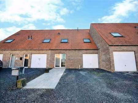 charmante maison 3 chambres rénovée en 2025