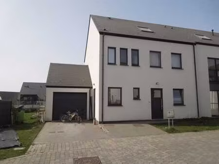 maison 3 façades   basse énergie   orientation so