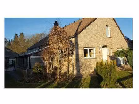 maison 4 façades + garage à louer à limelette