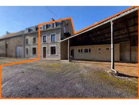 lincé – maison 2 chambres avec garage  carport et jardin