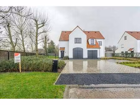 luxueuze landelijke woning te huur met ruime tuin  garage...