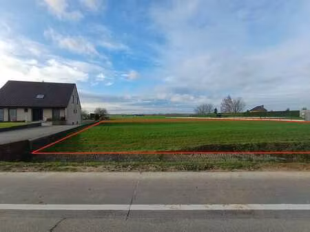 3 ruime bouwgronden in landelijke en centrale omgeving – ...