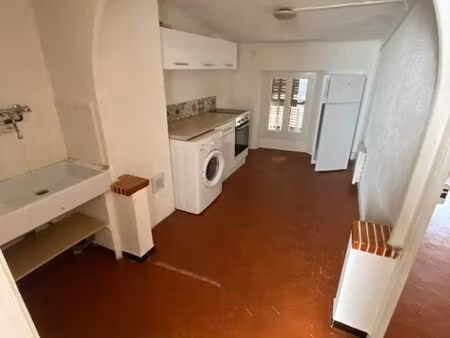 t1 bis en plein cœur d’ollioules