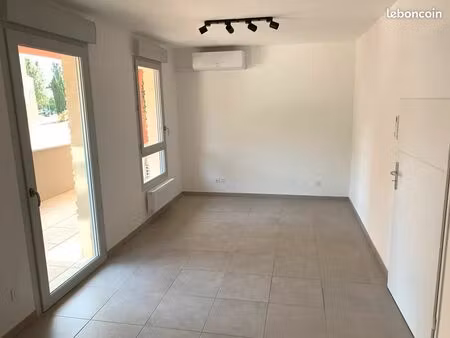 local profession libérale ( médecine)