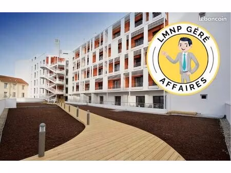 studio 1 pièce 22 m²