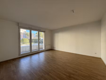 toulouse proximité place dupuy  t2 49 m2