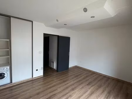 studio rénové – résidence seniors les hespérides - 99 000