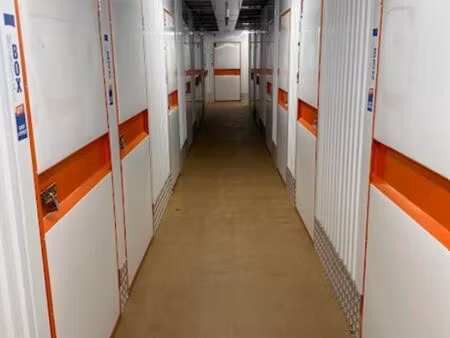 garage/box 2 m² genay