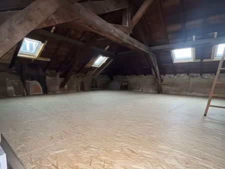 loft à créer : combles 85m² (42m² carrez) au cœur de francheville-le-haut
