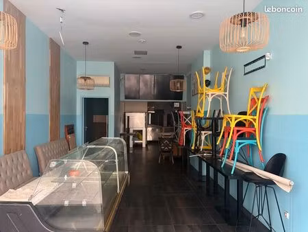 local commercial 109 m²