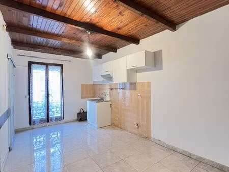 immeuble 4 pièces 70 m²