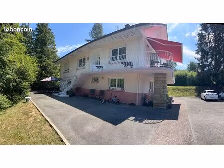 maison 7 pièces 255 m2