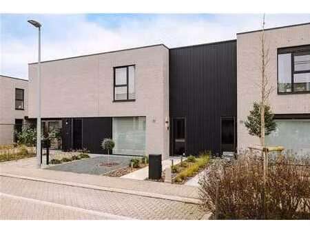 maison spacieuse de 3 chambres à coucher à nieuwkerken-waa