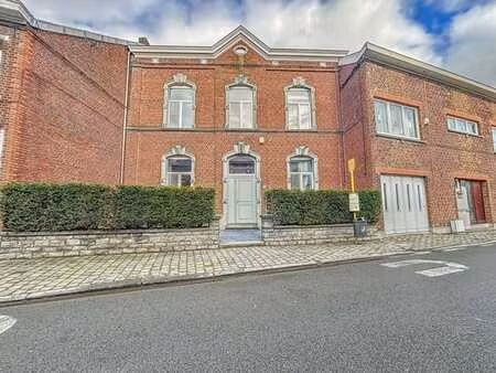 maison de maitre 4ch + bureau - 255m2 hab - garage et jardin